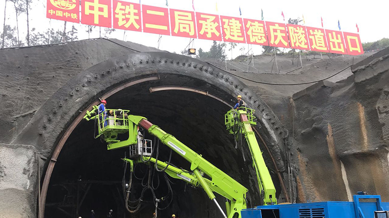 金年会智装拱架台车助力贵南高铁德庆隧道建设